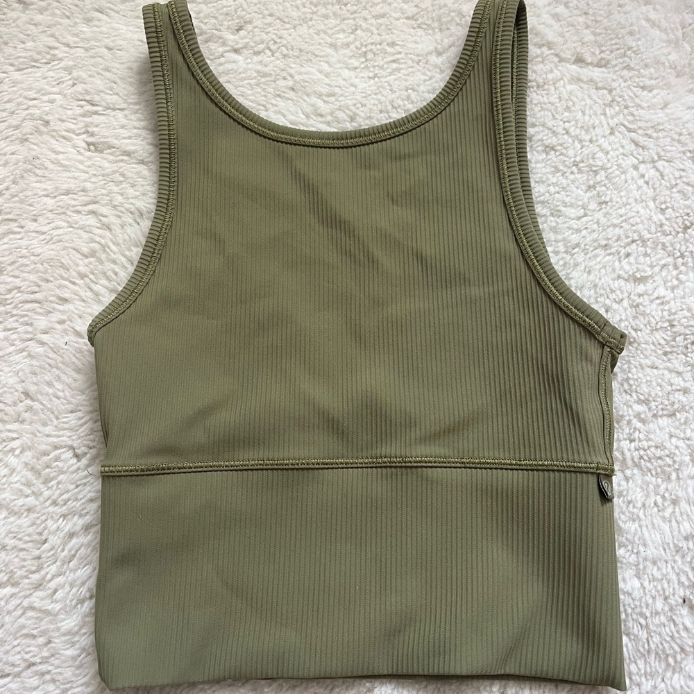 Power Pivot Ribbed Tank Top